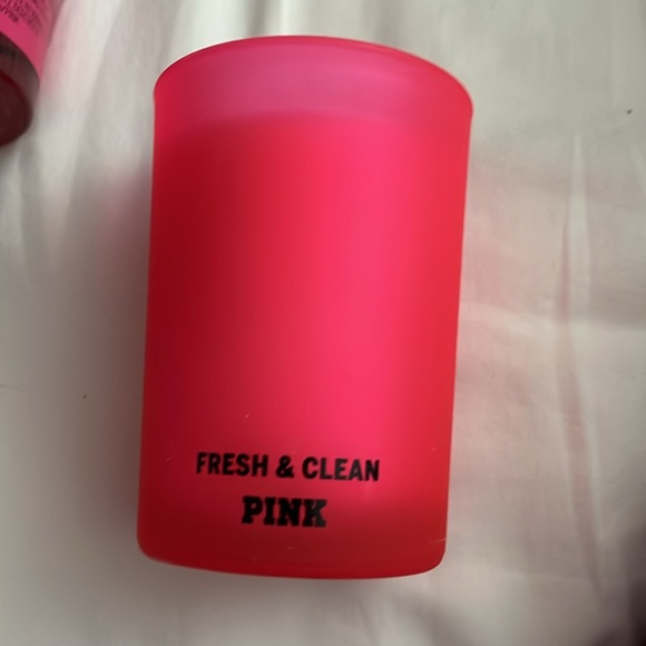 Victoria’s Secret pink fresh and clean bundle - Picture 8 of 10